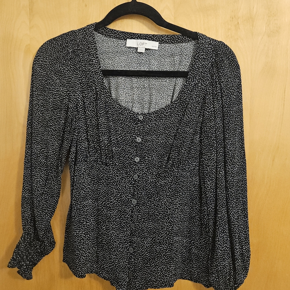 LOFT Long Sleeve dress shirt